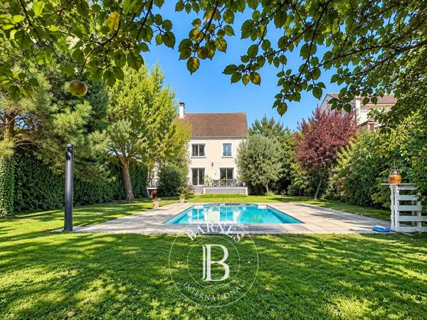 Le Perreux-sur-Marne, Maison 5 Chambres -  230 m² à vendre