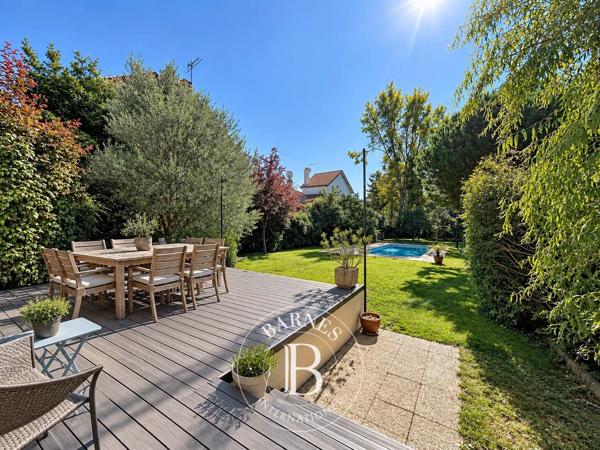 Le Perreux-sur-Marne, Maison 5 Chambres -  230 m² à vendre