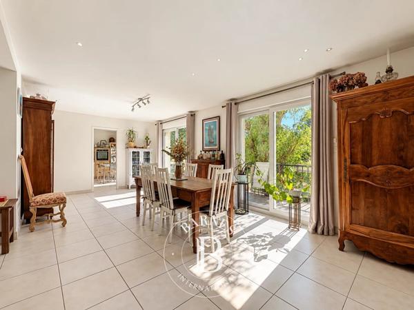 Le Perreux-sur-Marne, Maison 5 Chambres -  230 m² à vendre