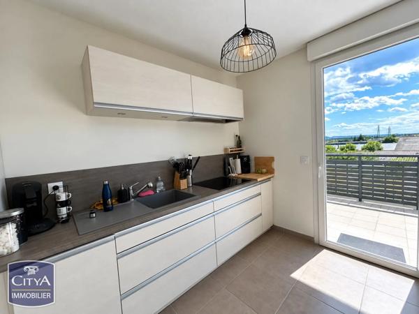 Appartement à vendre 3 pièces 64m² Saint-Marcellin (38160)