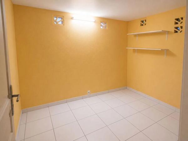 Maison à vendre 3 pièces  (973)