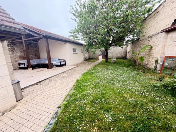 Ensemble immobilier avec 4 lots indépendants fort potentiel locatif à  MONTATAIRE (60)