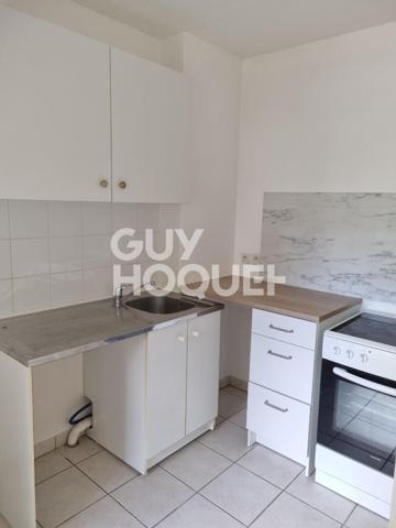 STUDIO à NEUILLY PLAISANCE