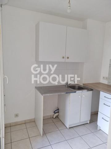 STUDIO à NEUILLY PLAISANCE