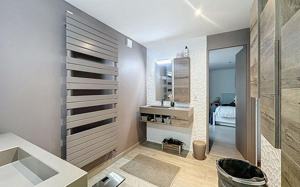 Maison à vendre    5 pièces •  Mornant