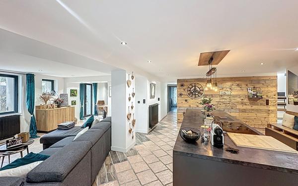 Maison à vendre    5 pièces •  Mornant