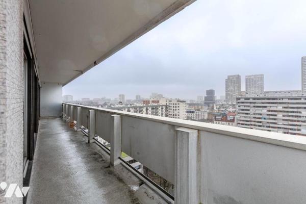 PARIS 13E - MAISON BLANCHE - Appartement familial à rénover - Etage élevé - Ascenseur - Balcon