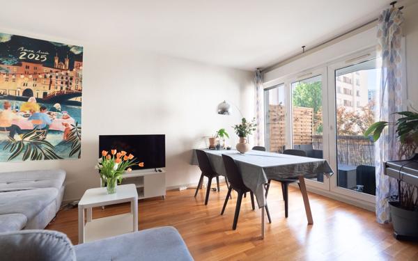 Appartement à vendre    2 pièces •  Lyon 7