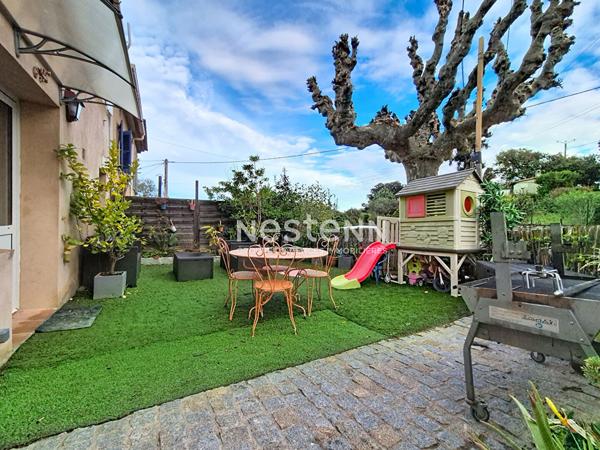 Maison Le Plan-De-La-Tour / 4 pièces / 76 m² / Rénovée avec jardin