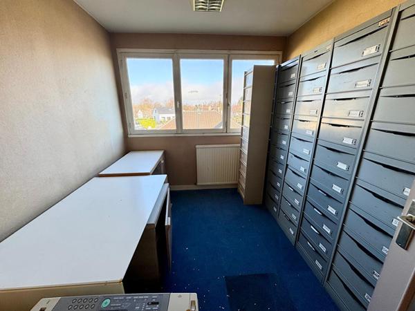 Immobilier professionnel à vendre -Bureaux Bois Guillaume 72 m2 - beaux secteur