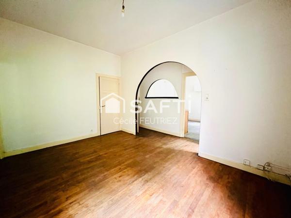 Lot de deux appartements avec stationnement