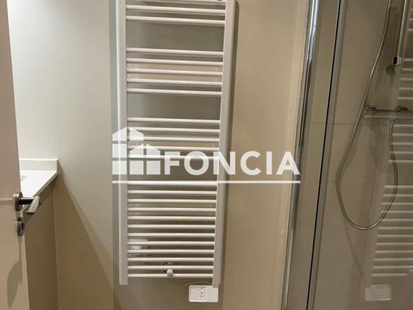 Location Appartement 2 pièces 41.1 m² - 3 RUE DU CHAT Angouleme 16000