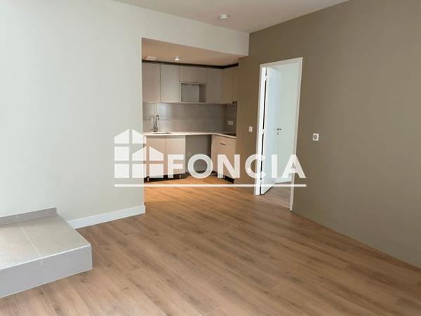 Location Appartement 2 pièces 41.1 m² - 3 RUE DU CHAT Angouleme 16000