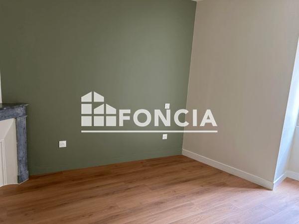 Location Appartement 2 pièces 41.1 m² - 3 RUE DU CHAT Angouleme 16000