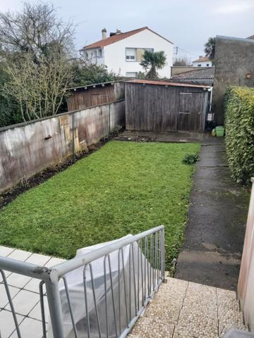 APPARTEMENT T3 A LOUER A L'ANNEE - 1er étage