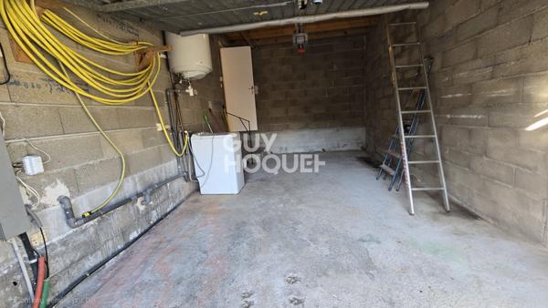 La Martelle Maison 3 pièces de plain-pied avec grand  garage