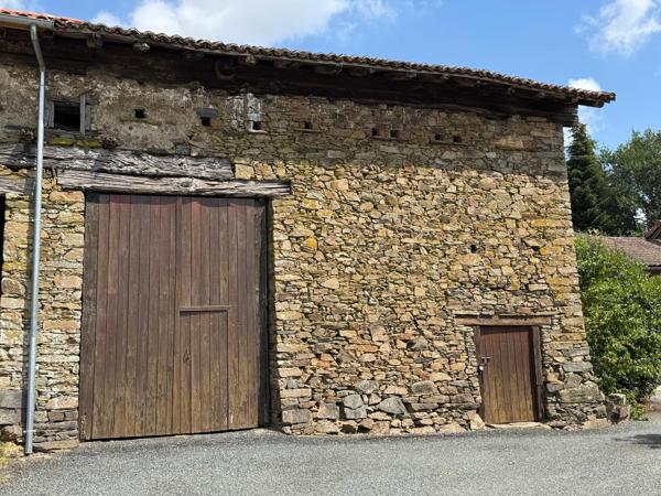 GRANGE pour stockage ou ATELIER