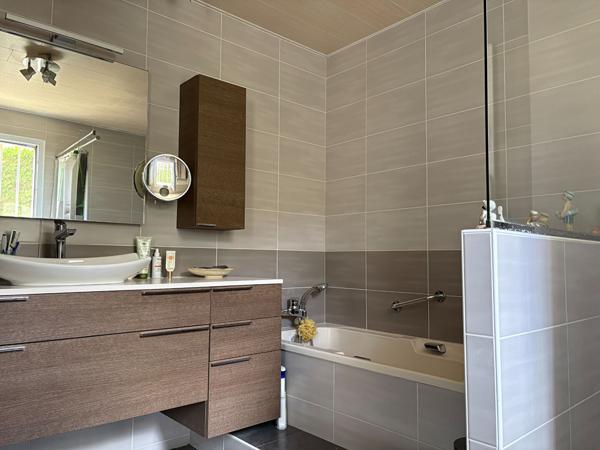 Maison Saint Hilaire De Riez 3 ch, véranda, piscine sur 1 000 m2 de terrain