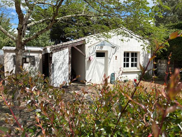 Maison Saint Hilaire De Riez 3 ch, véranda, piscine sur 1 000 m2 de terrain