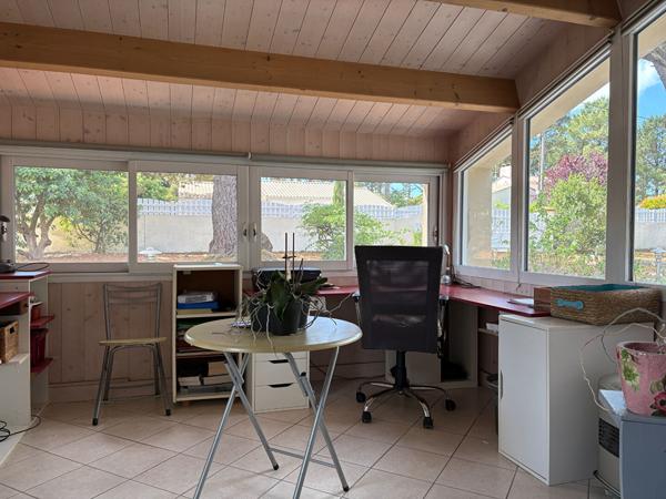 Maison Saint Hilaire De Riez 3 ch, véranda, piscine sur 1 000 m2 de terrain