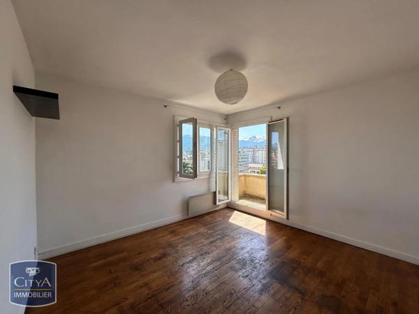 Appartement à louer 1 pièce 32.27m² Grenoble (38000)