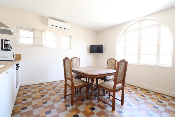SAINT PALAIS SUR MER - 400 M PLAGE DU BUREAU ET DES COMMERCES - APPARTEMENT 87 M² HABITABLES AVEC JARDIN
