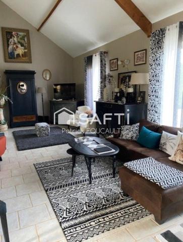 Spacieuse Maison de Maître dans un parc paysager