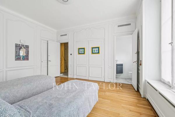 Paris 8ᵉ – Appartement proche du parc Monceau