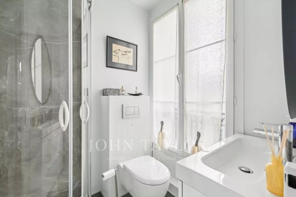 Paris 8ᵉ – Appartement proche du parc Monceau