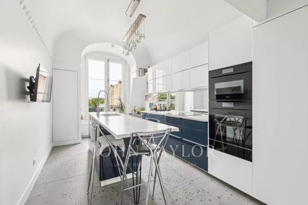 Paris 8ᵉ – Appartement proche du parc Monceau