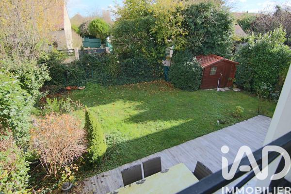 Maison à vendre 6 pièces 109 m² Savigny-le-Temple