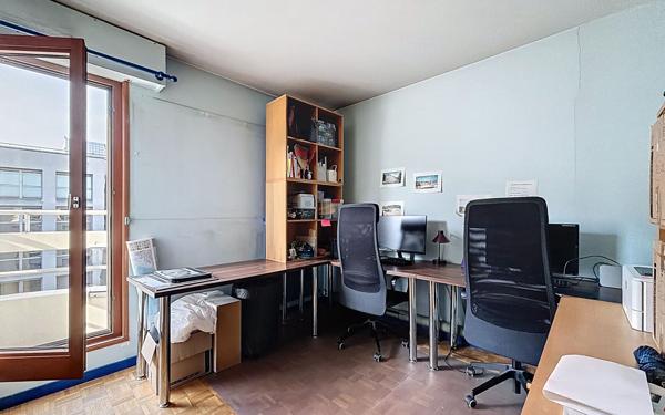 Appartement à vendre    4 pièces • 100,49 m2 Suresnes