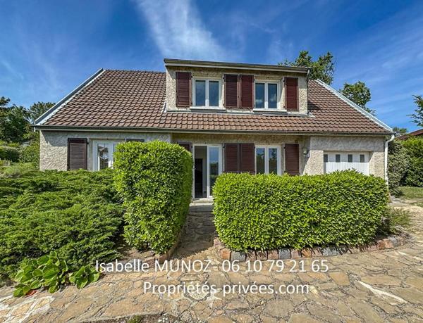 Cournon, maison indépendante F5 avec dépendances et jardin