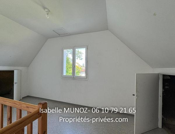 Cournon, maison indépendante F5 avec dépendances et jardin