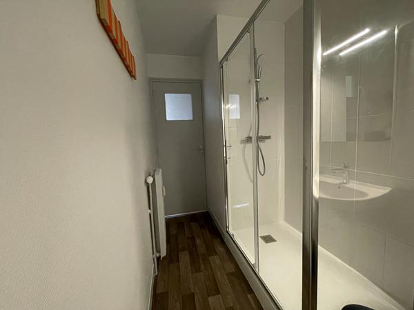 RENNES VILLEJEAN - Chambre meublée dans appartement refait à neuf !