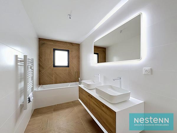 Maison contemporaine 6 pièces à vendre à Trégueux - 125 m² sur terrain de 450 m²