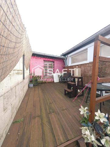 Habitation de 100 m2 + local commerce  160 m2