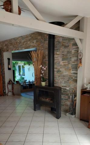 Maison à vendre 7 pièces FENEU (49)