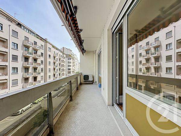 Appartement T3 à vendre  3 pièces - 73,02 m 2   LYON  - 69006