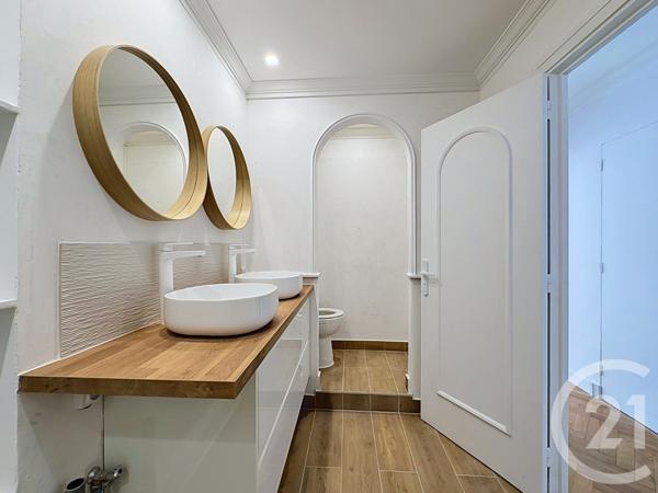 Appartement T3 à vendre  3 pièces - 73,02 m 2   LYON  - 69006