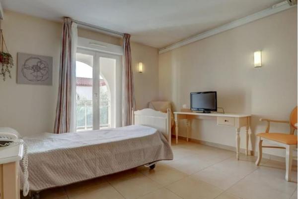 INVESTISSEMENT LOCATIF – SAINT VICTORET – Résidence EHPAD LA FILOSETTE – 6 % de rentabilité