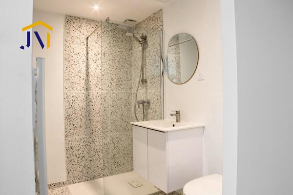 Studio 1 pièce(s) 31 m²