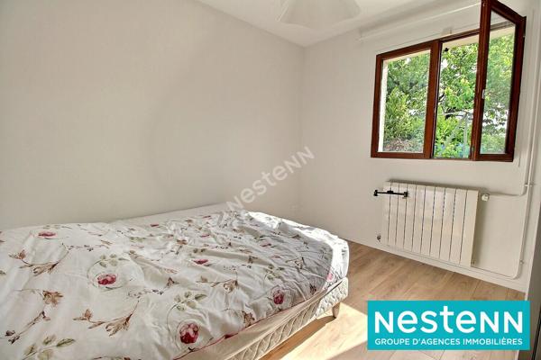 MEYZIEU, SECTEUR CALABRES, PLAIN PIED, RENOVÉE, 3 CHAMBRES