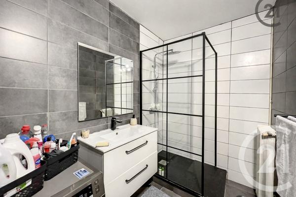 Appartement F3 à vendre  3 pièces - 62,20 m2 MONTEREAU FAULT YONNE - 77