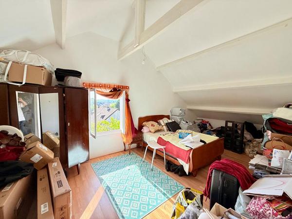 MAISON FAMILIALE 186M² - VUE PANORAMIQUE SUR LAROCHE SAINT CYDROINE