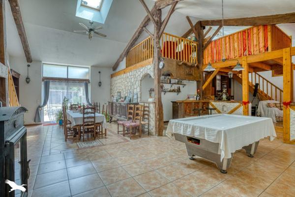 Maison à vendre |  Monflanquin |  5 pièces | 263 m²