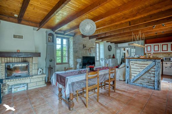 Maison à vendre |  Monflanquin |  5 pièces | 263 m²