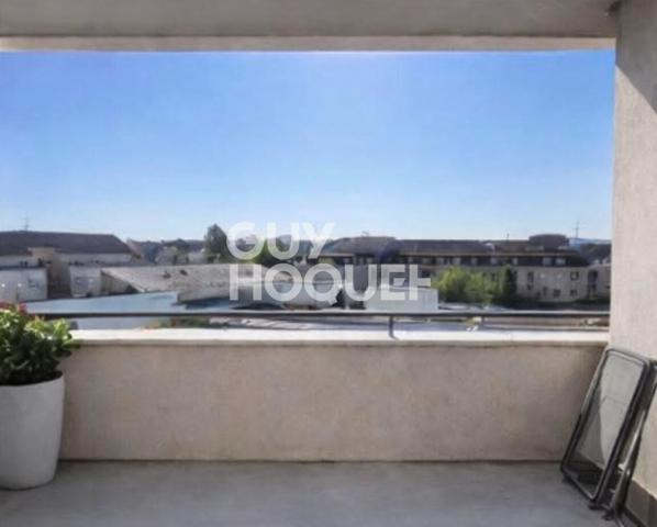 IDEALEMENT SITUÉ BEAU T3 A LOUER