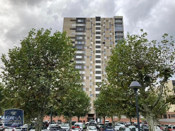 Appartement à louer 1 pièce 25.8m² Mâcon (71000)