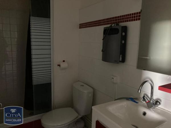 Appartement à louer 1 pièce 25.8m² Mâcon (71000)